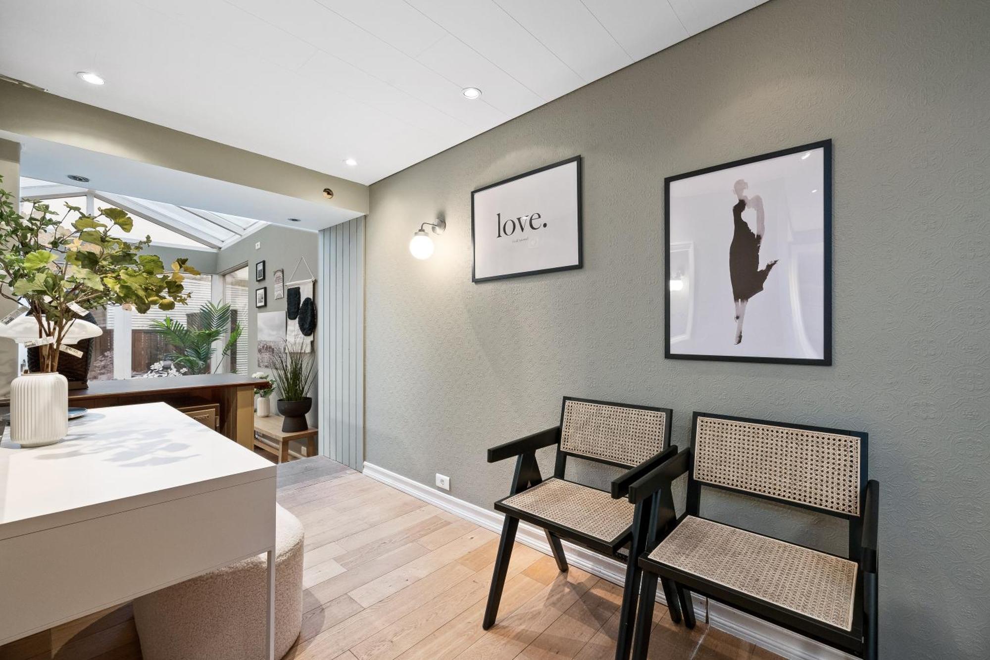 Massive Villa In Downtown Reykjavik With A Sauna Экстерьер фото