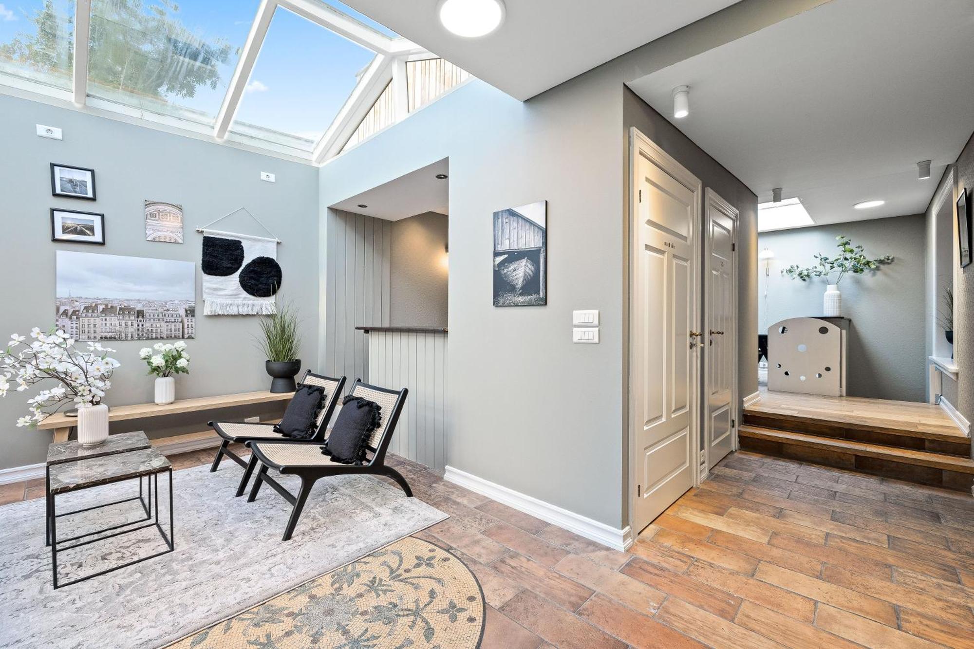 Massive Villa In Downtown Reykjavik With A Sauna Экстерьер фото